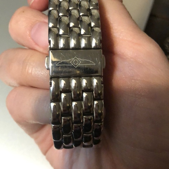 NEW MARKDOWN!! EUC INVICTA Watch - Picture 2 of 3